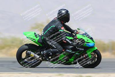 media/Mar-28-2022-Superbike Trackdays (Mon) [[b8603d0f67]]/Open Track Time/Turn 3 Inside/